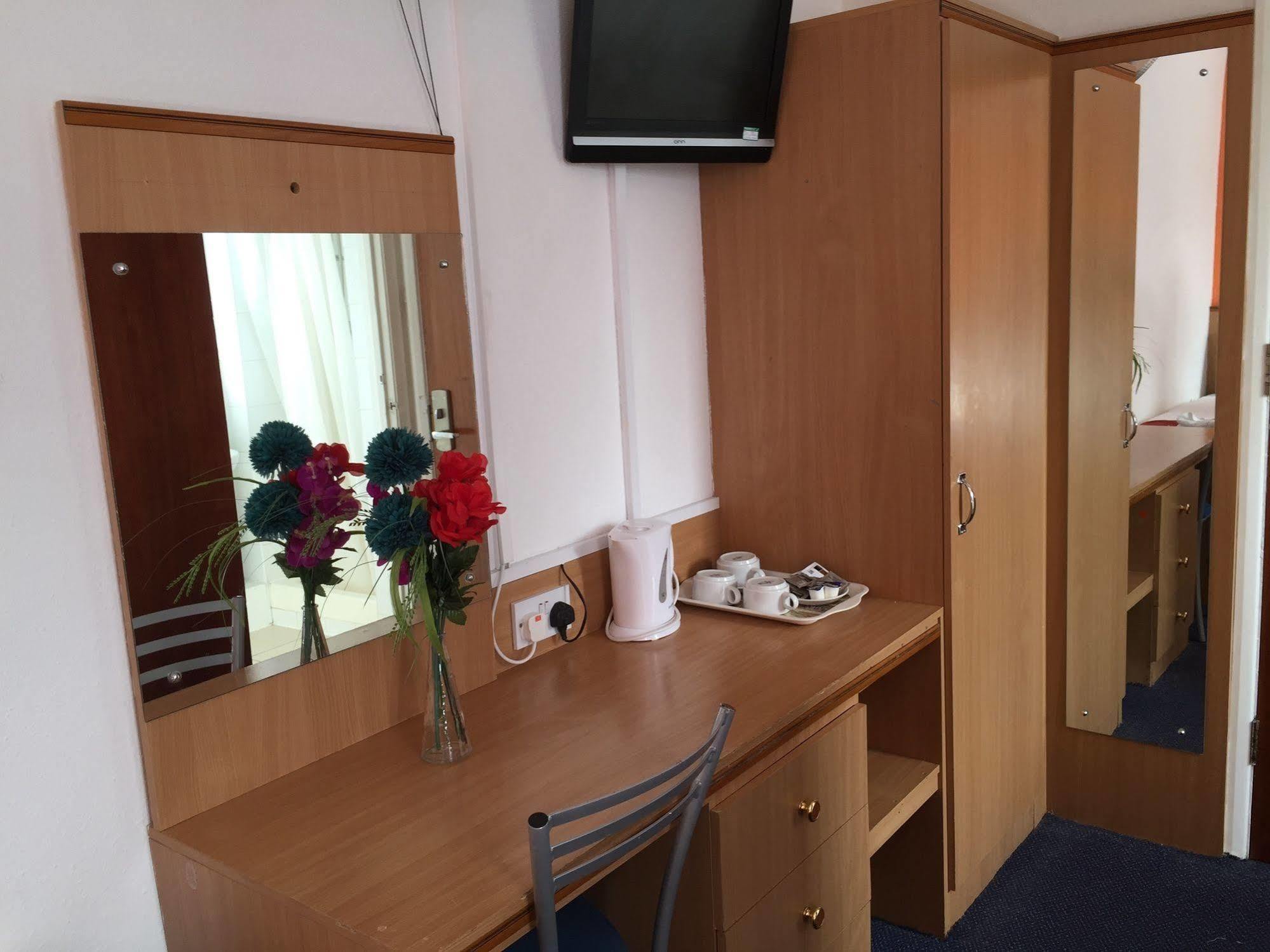 Euro Hotel Wembley Eksteriør bilde
